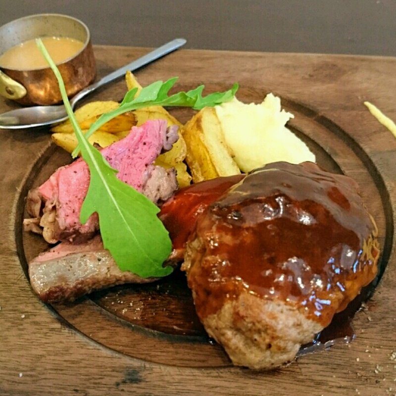 ハンバーグ&ステーキランチ(ブッチャーチャコールグリル )