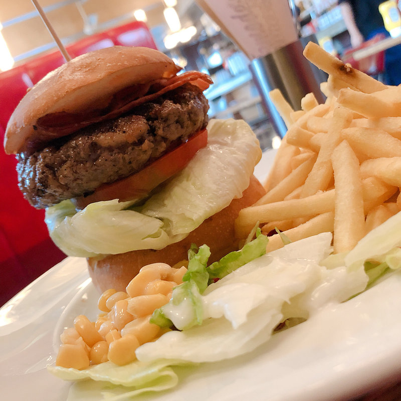 BLT(デモデダイナー 福生店)