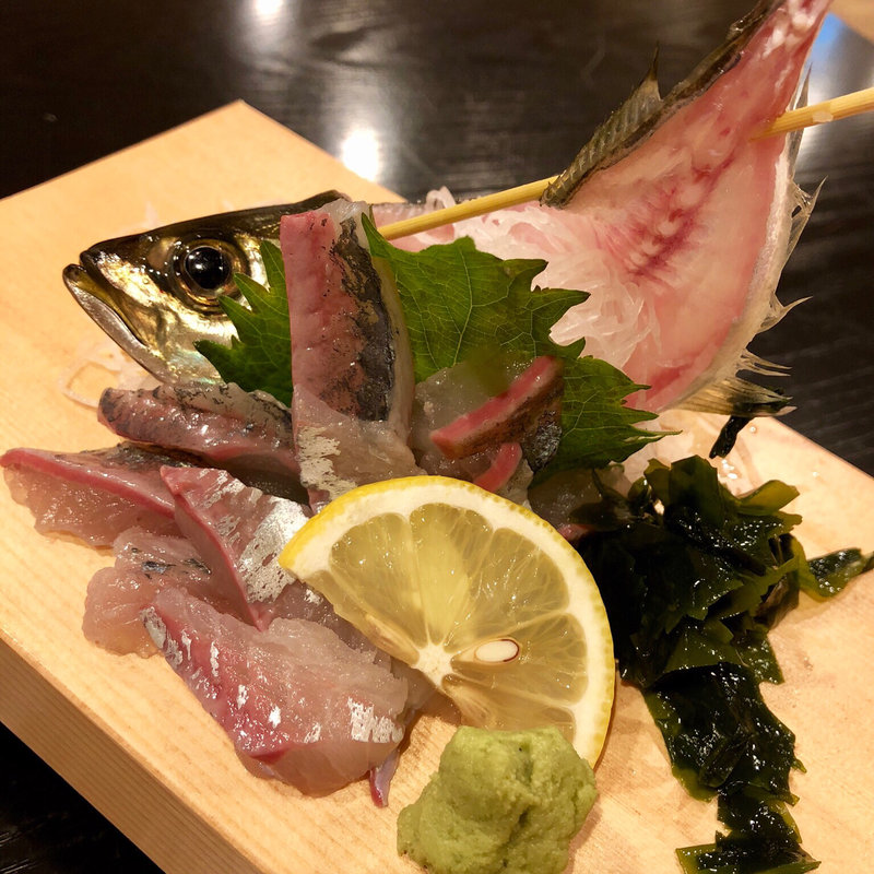 活アジお造り(市場食堂　駅前 サンキタ店 （いちばしょくどう えきまえ）)