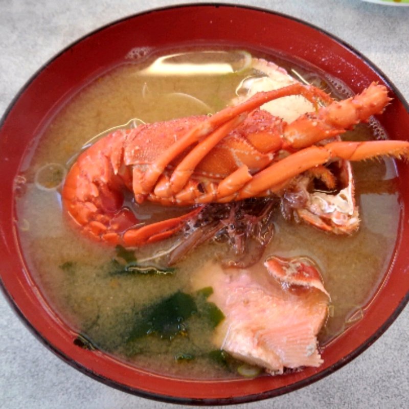 伊勢海老味噌汁(回転寿司 魚どんや （さかなどんや）)