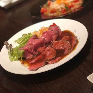 阿波牛ローストビーフ(Dining Bar A-towa（ダイニングバー エトワ）)