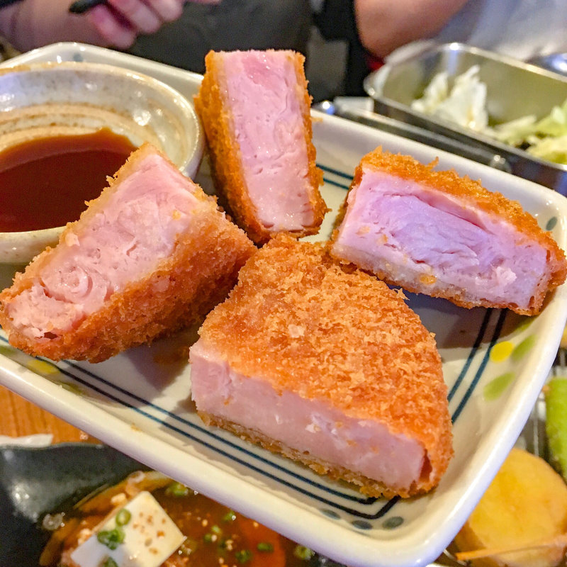 極厚ハムカツ(串揚げじゅらく 上野店)