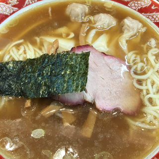 ワンタン麺(支那ソバ すずき )