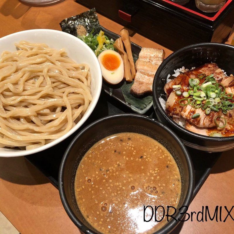 合わせ味噌つけ麺 炙り焼豚丼セット(ラーメン春樹 宇都宮店)