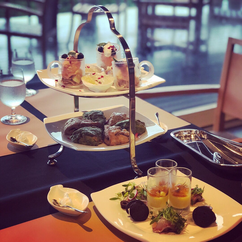 アフタヌーンティーセット(カリフォルニア テーブル （Ｃａｌｉｆｏｒｎｉａ　Ｔａｂｌｅ）)