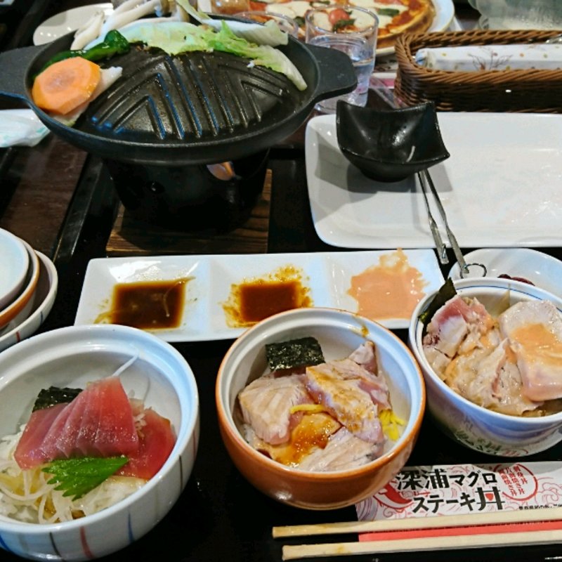 深浦マグロステーキ丼(カミリア )