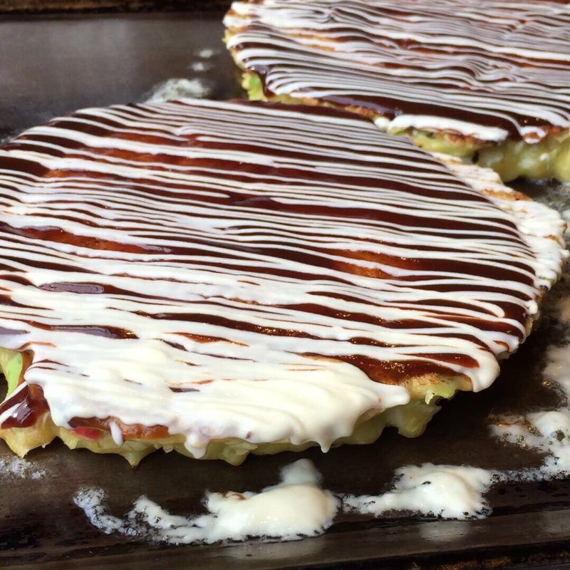 豚玉モダン焼き(ゆかり AKIBA ICHI店)