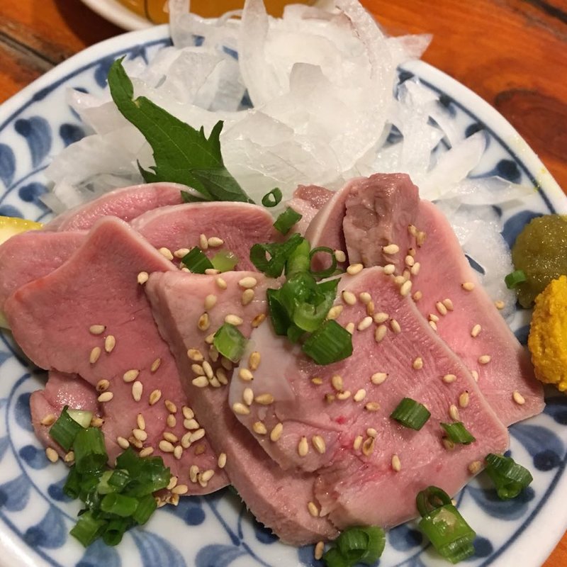 たん刺し(赤尾)