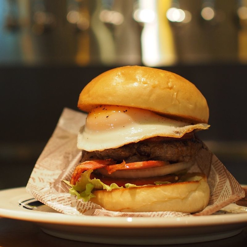 ベーコンエッグバーガー(Goodbeer STAND)