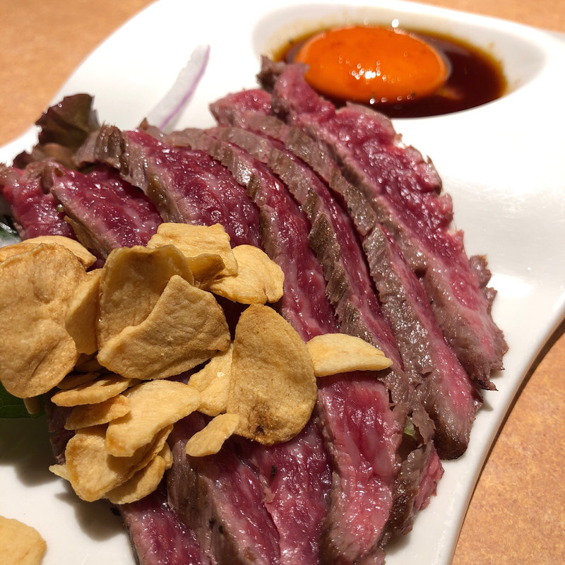 レアステーキ ユッケ味(万両 東天満店)