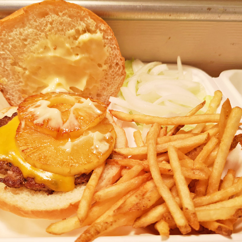 パインチーズバーガー(SUNNY DINER（サニーダイナー）六本木店)