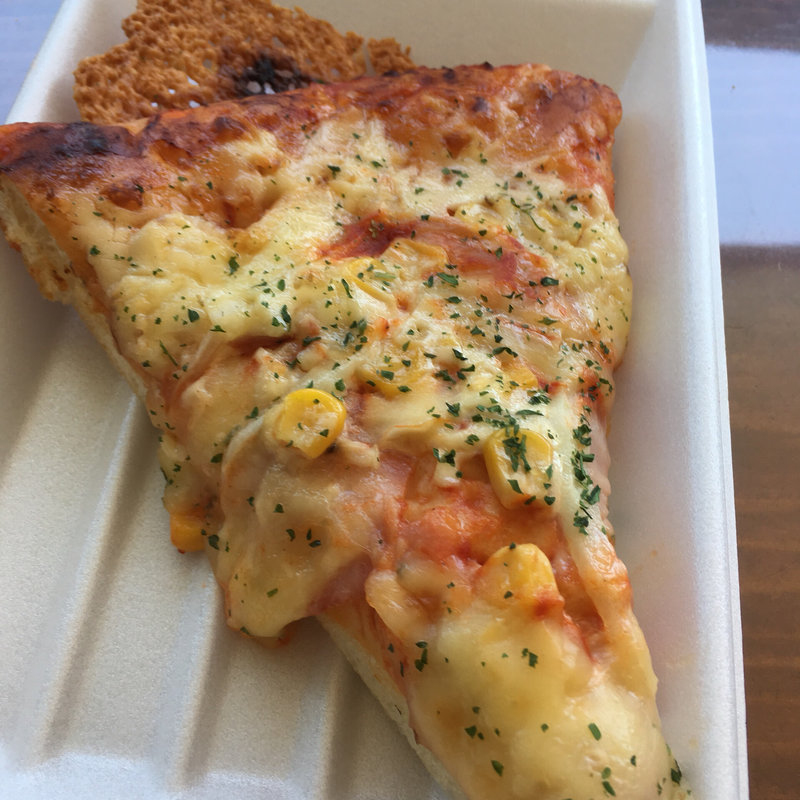 トマトピザ(石窯パン工房クリーブラッツ 新宮店)