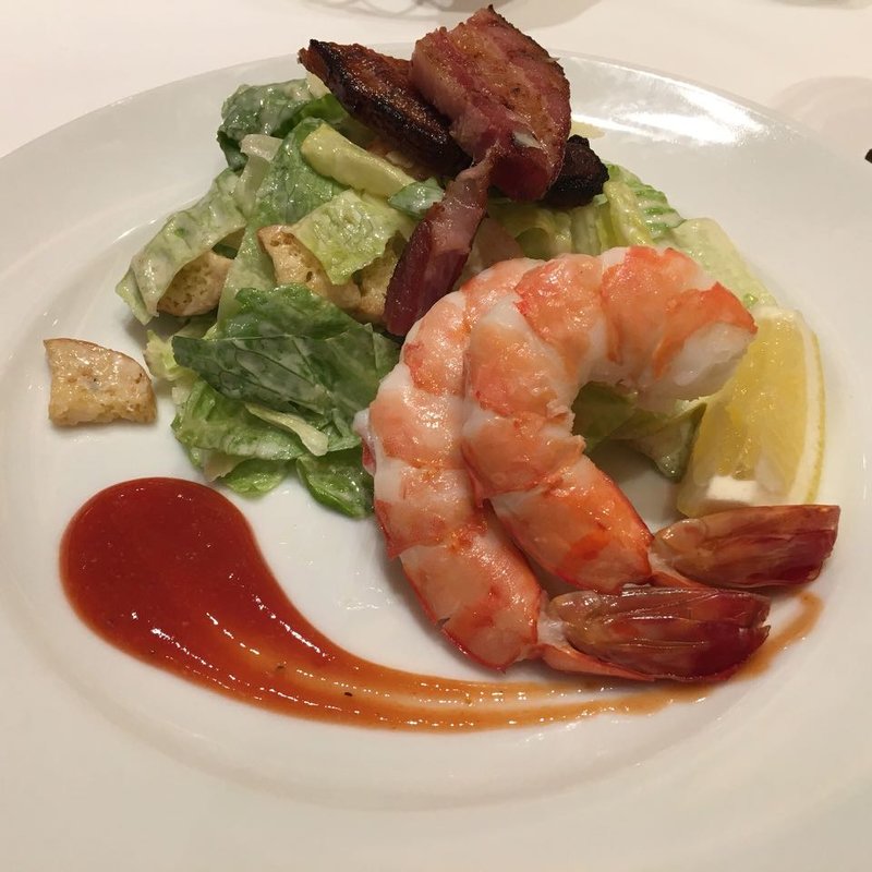 ジャンボシュリンプカクテル(BENJAMIN STEAKHOUSE ROPPONGI)