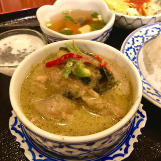 グリーンカレー(タイ国料理 バンタイ)