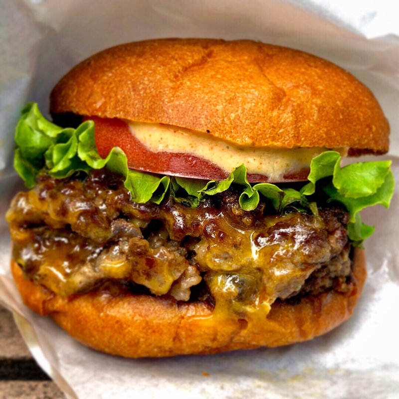 ハンバーガーダブル(ヘンリーズ バーガー （HENRY'S BURGER）)