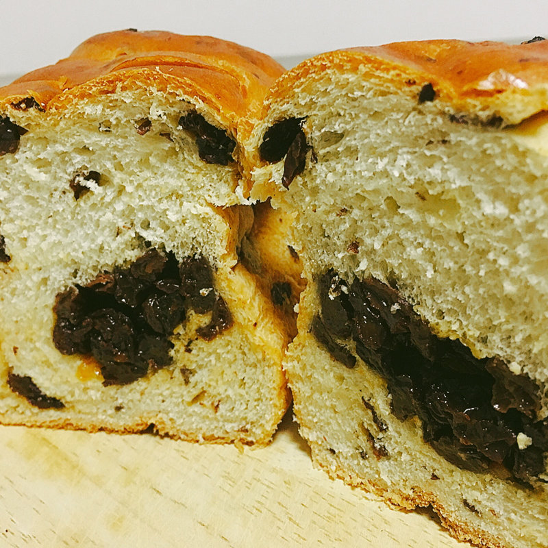 ぶどうパン(リバティ)