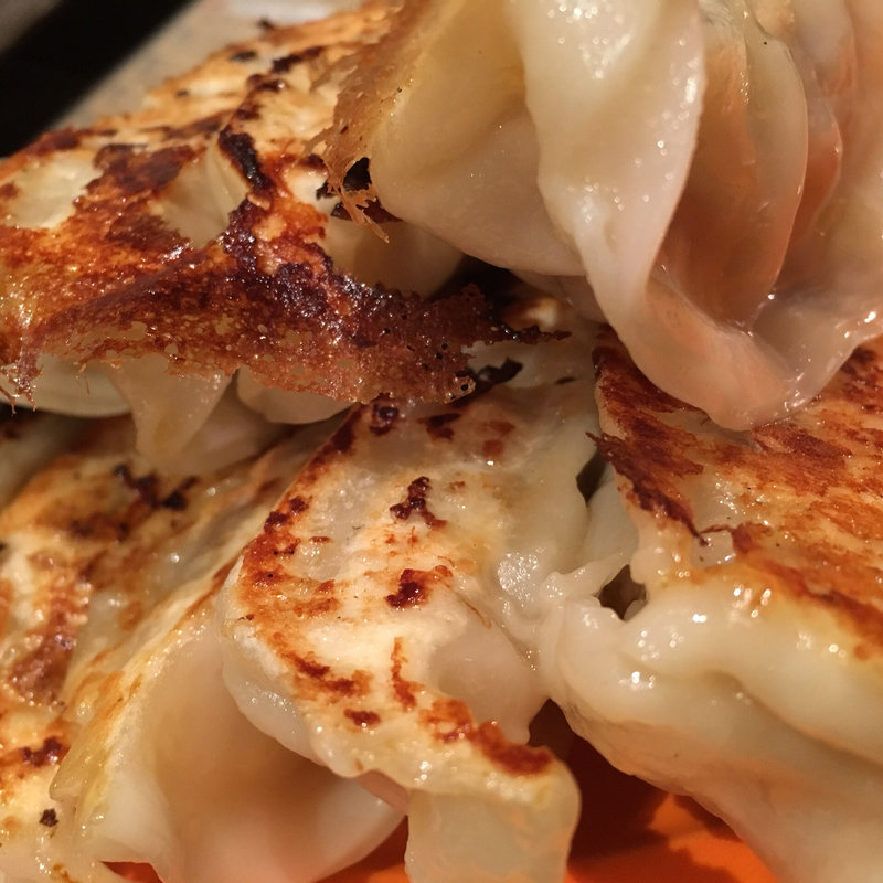 焼き餃子(特製ダレ付き)(雷紋 )