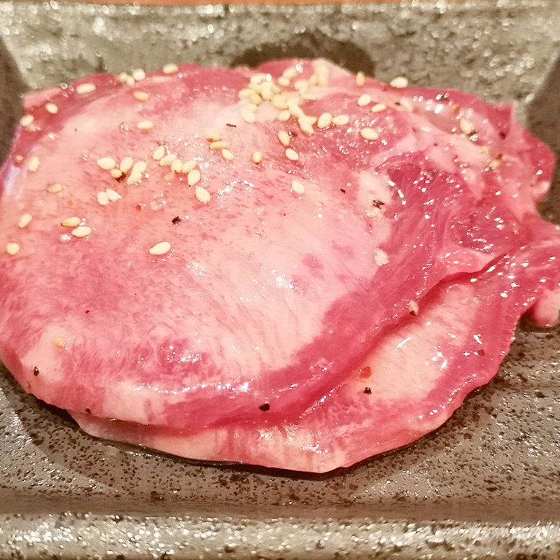 厚切り上タン(炭火焼肉 虎徹)