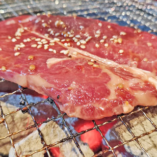 メガロース(炭火焼肉 虎徹)