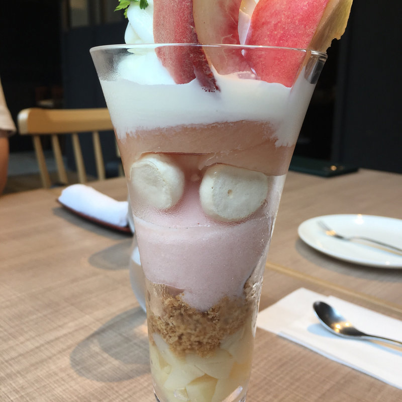 季節のパフェ(ノーザンキッチン)