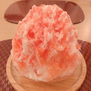 イチゴミルク(かき氷cafe さざん)