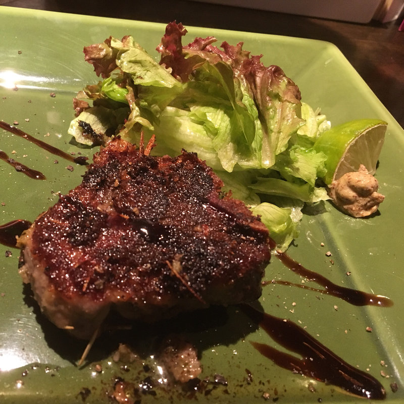 仔羊チョップのビステッカ exoliveサラダ添え(オラ!ボッサ （ola!Bossa）)