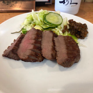 牛タン2枚(牛タン炭焼 利休)