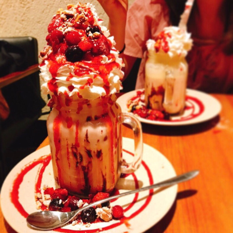 (Head Quarters Cafe 新宿店)