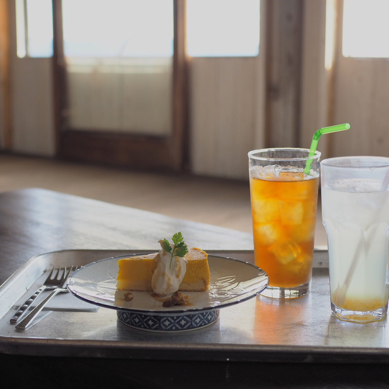 ケーキ(ラブラックカフェ)