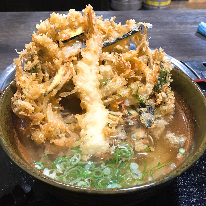 かき揚げうどん(大地のうどん 博多駅南店)