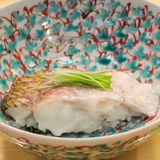 のどぐろ蒸し寿司(太平寿し （たへいずし）)