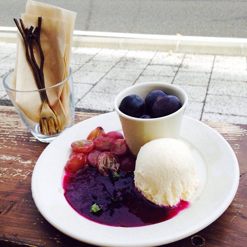 巨峰のクレームダンジュ(アキト コーヒー （AKITO COFFEE）)