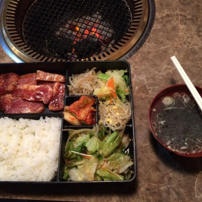 豚骨付カルビ定食(第一韓国館)