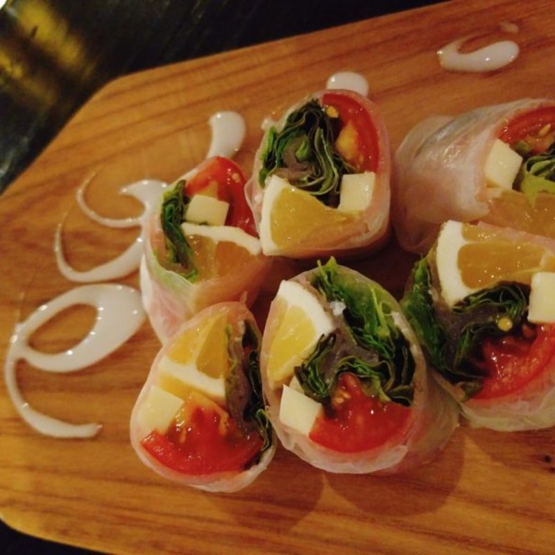 小夏と生ハムの生春巻き(はりまやライト)