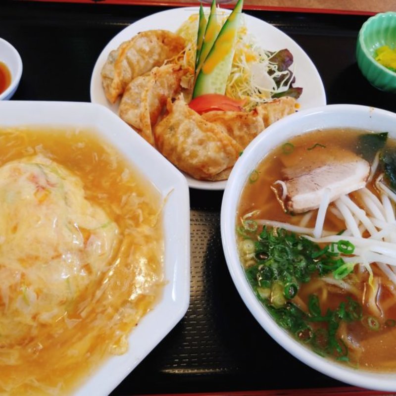 Aセット（餃子・ミニラーメン・天津飯）(中華料理　鳳来)