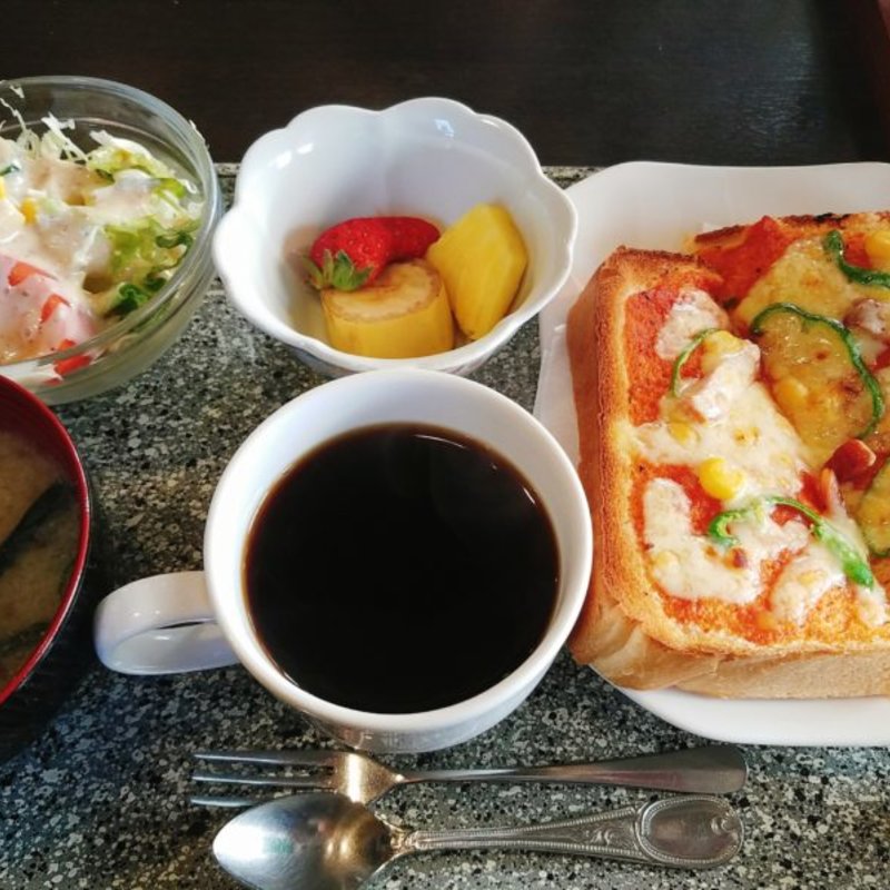 ピザトーストモーニング(トラットリアTOTO（トト）)