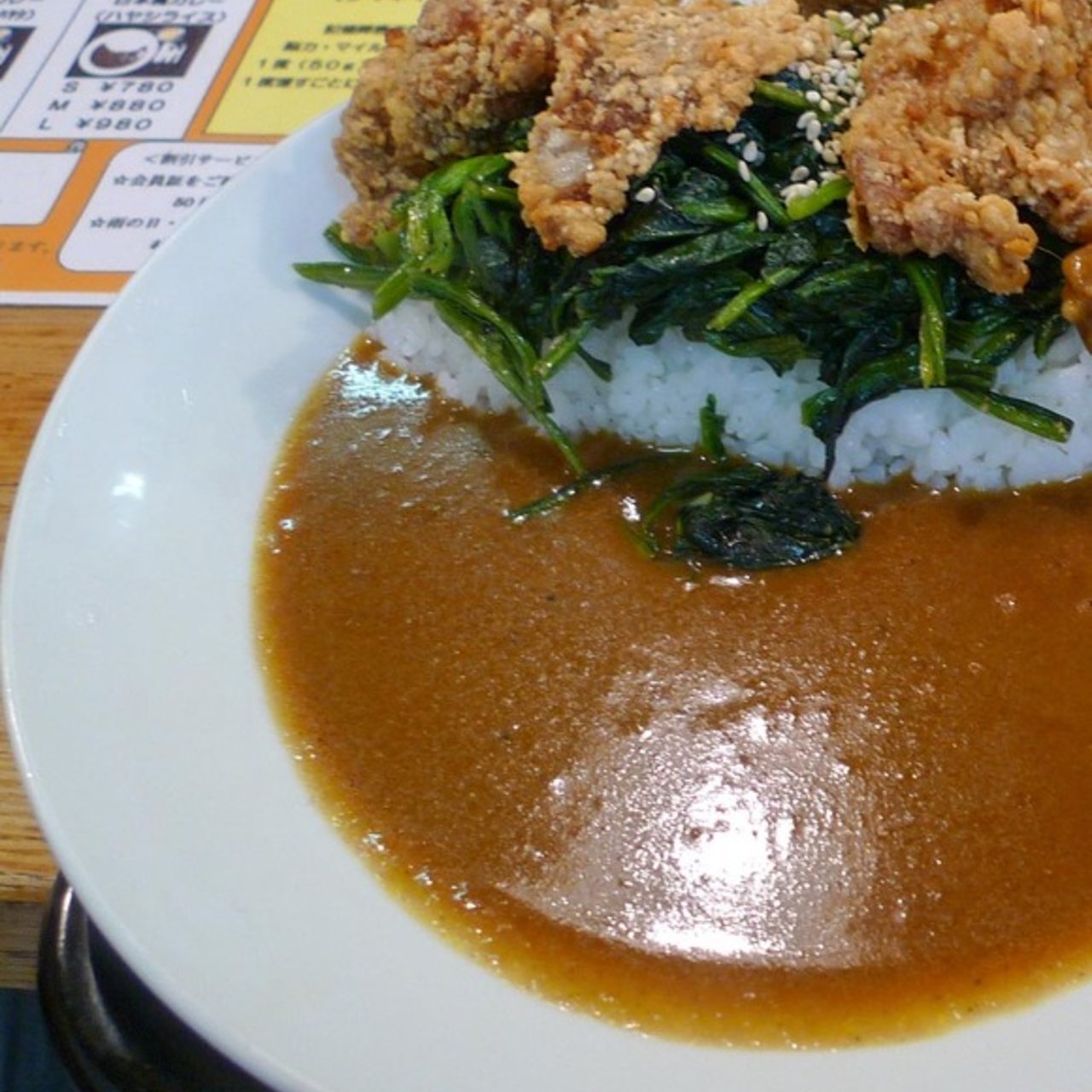 北品川カレー 唐揚げトッピング ロビンソンクルーソーカレーハウス の口コミ一覧 おいしい一皿が集まるグルメコミュニティサービス Sarah