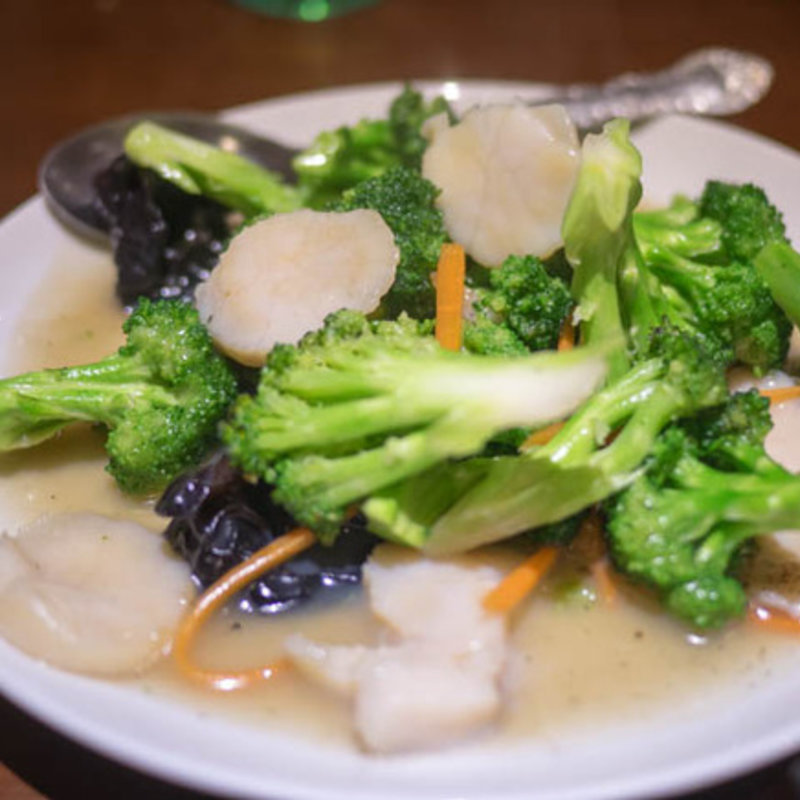 ブロッコリーと帆立の炒め(中国料理 帝里加)