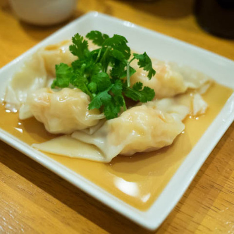 海老ゆでワンタン(ワイン＋つまみ Nomka（ノムカ）)