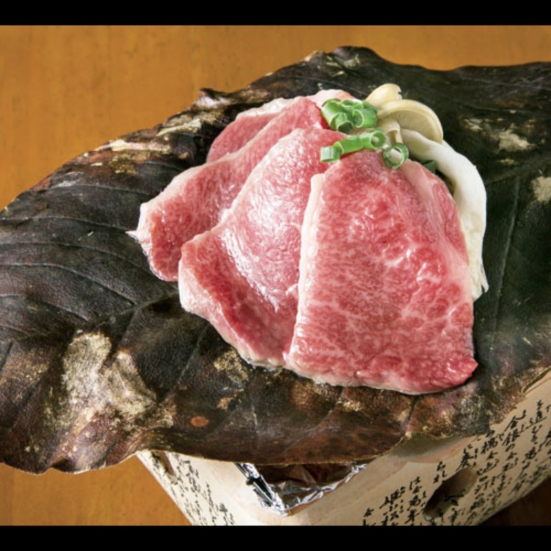 コース（各3人前、コロッケ・五平餅・朴葉みそ焼きは1人前）※注文は3名より（飛騨牛カルビの朴葉みそ焼き）(蔵助)