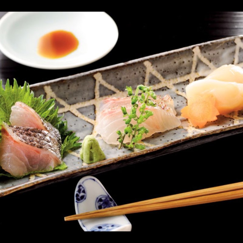 お刺身盛り合わせ(下町割烹とめだて )