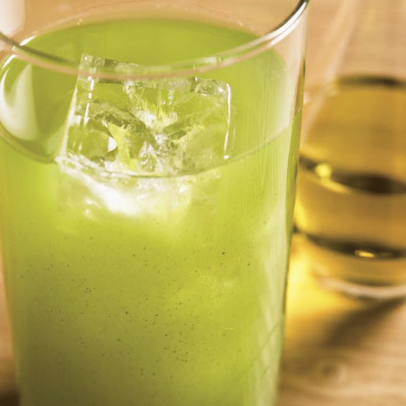 茶寮の緑茶ハイ(山形蕎麦茶寮 月の山)