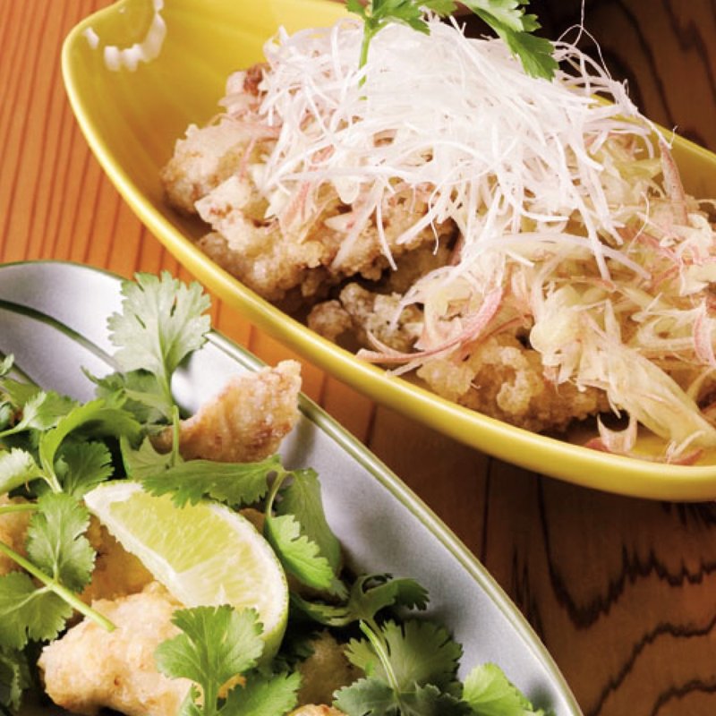 ささみ×パクチー、せせり×土佐酢、ガリポテ(茶割)