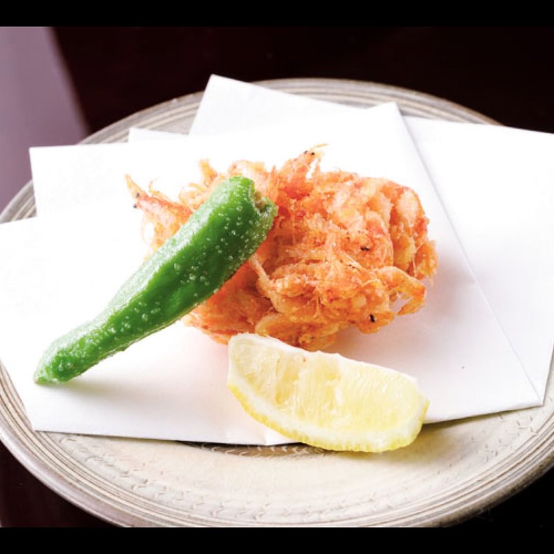 桜海老と自家製紅生姜のかき揚げ(紫長 （シチョウ）)