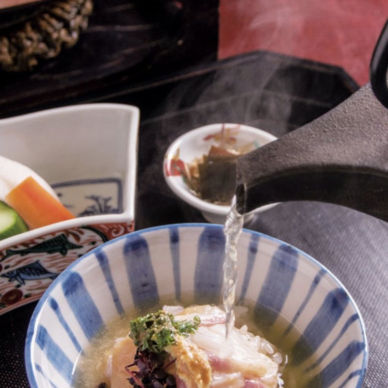 昼のコース
【お食事】鯛茶漬け(銀座うち山)