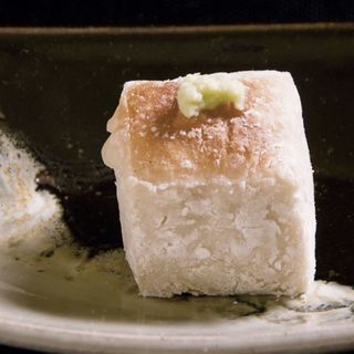 【先付】焼き胡麻豆腐(銀座うち山)