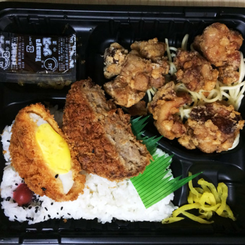 300円弁当(キッチン DIVE （ダイブ）)