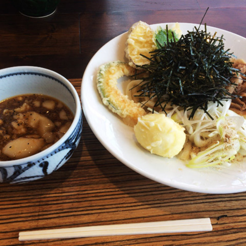 天ぷら肉つけうどん(こだわりうどん 一)