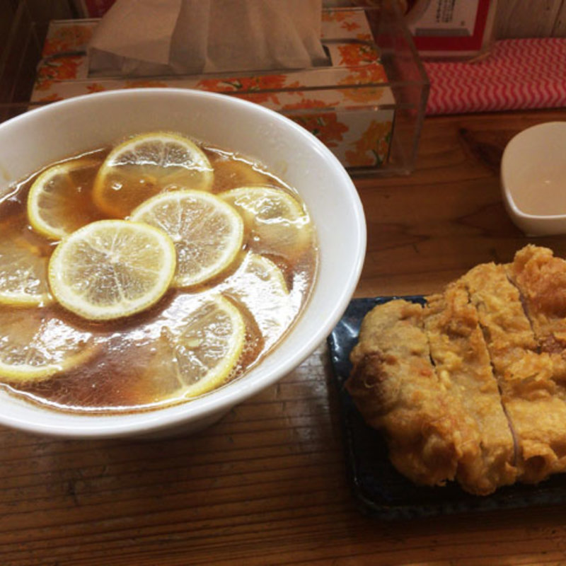 レモンラーメン(中華蕎麦 りんすず食堂)