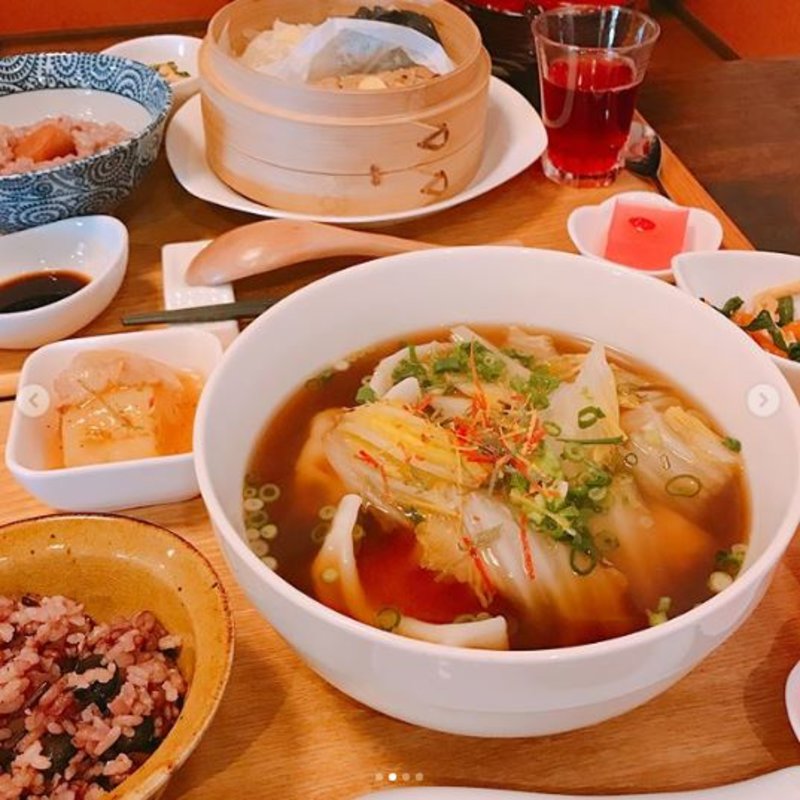 生姜黒酢湯餃子膳(茶館喫茶去)